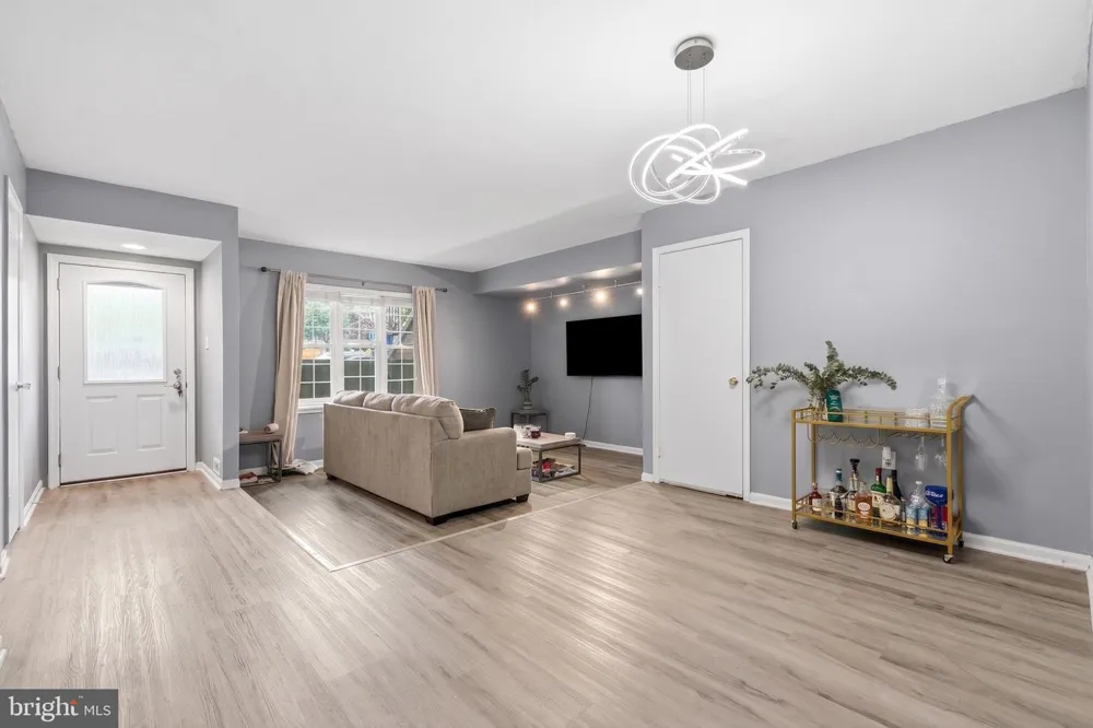 7675 S ARBORY LANE #367 Laurel, MD 20707