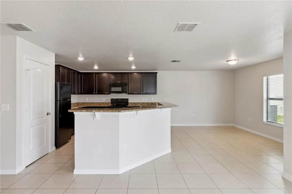 6535 BAIKAL PLACE Lakeland, FL 33805