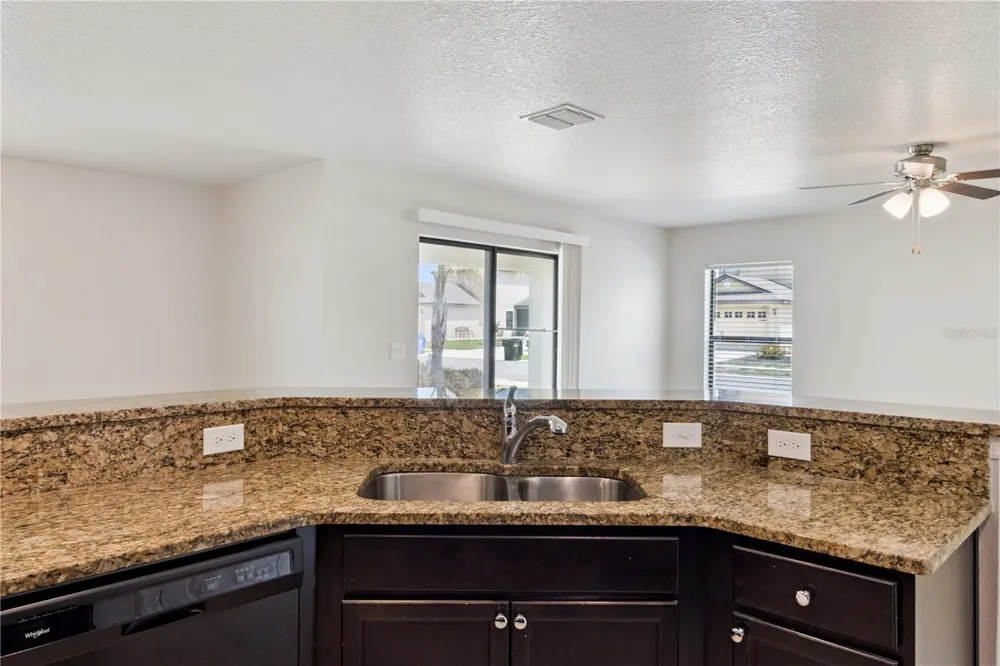 6535 BAIKAL PLACE Lakeland, FL 33805