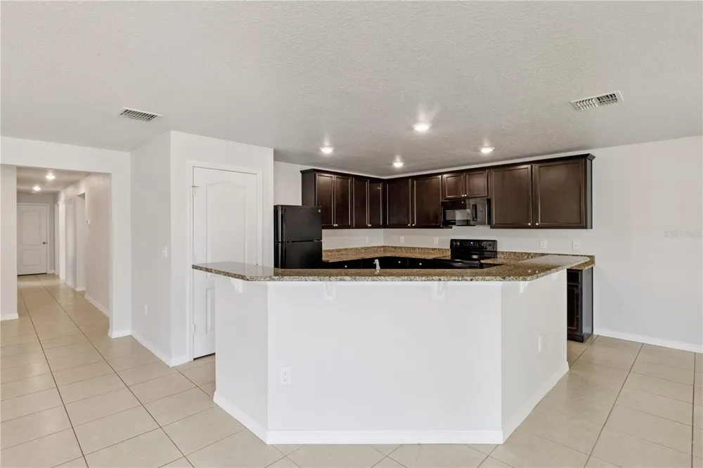 6535 BAIKAL PLACE Lakeland, FL 33805