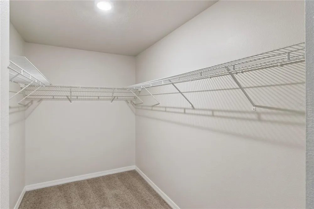 6535 BAIKAL PLACE Lakeland, FL 33805