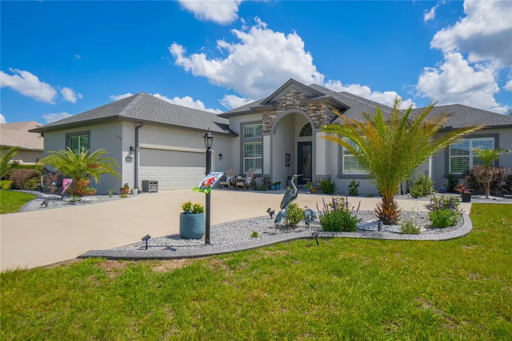 1555 E SEATTLE SLEW CIRCLE Inverness, FL 34453