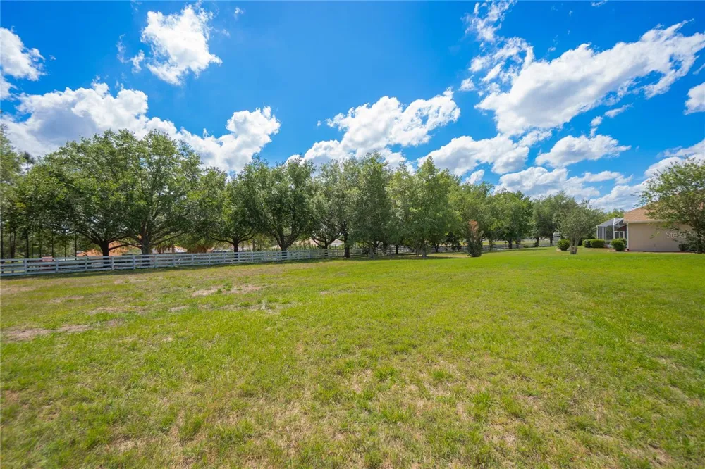 1555 E SEATTLE SLEW CIRCLE Inverness, FL 34453