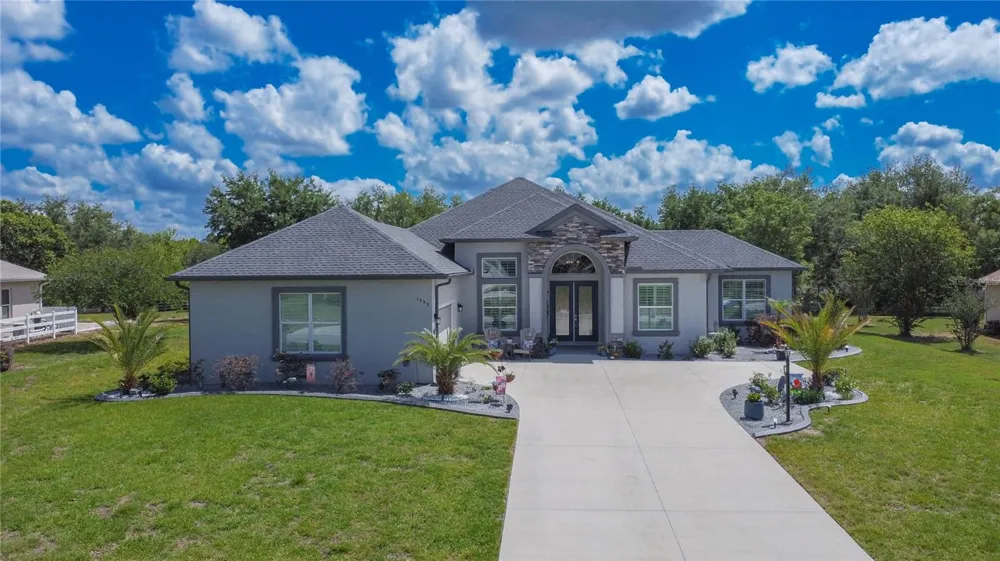 1555 E SEATTLE SLEW CIRCLE Inverness, FL 34453