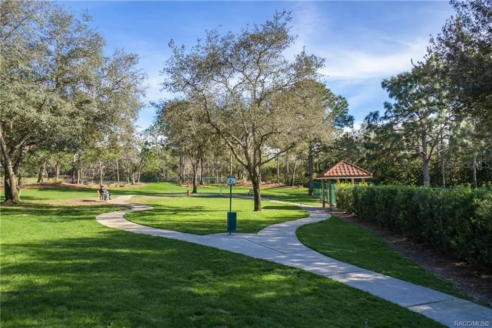 1555 E SEATTLE SLEW CIRCLE Inverness, FL 34453