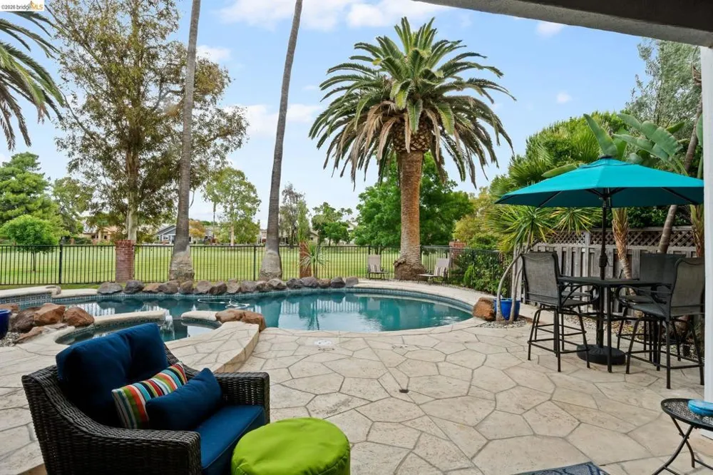 2147 Saint Andrews Ct Discovery Bay, CA 94505