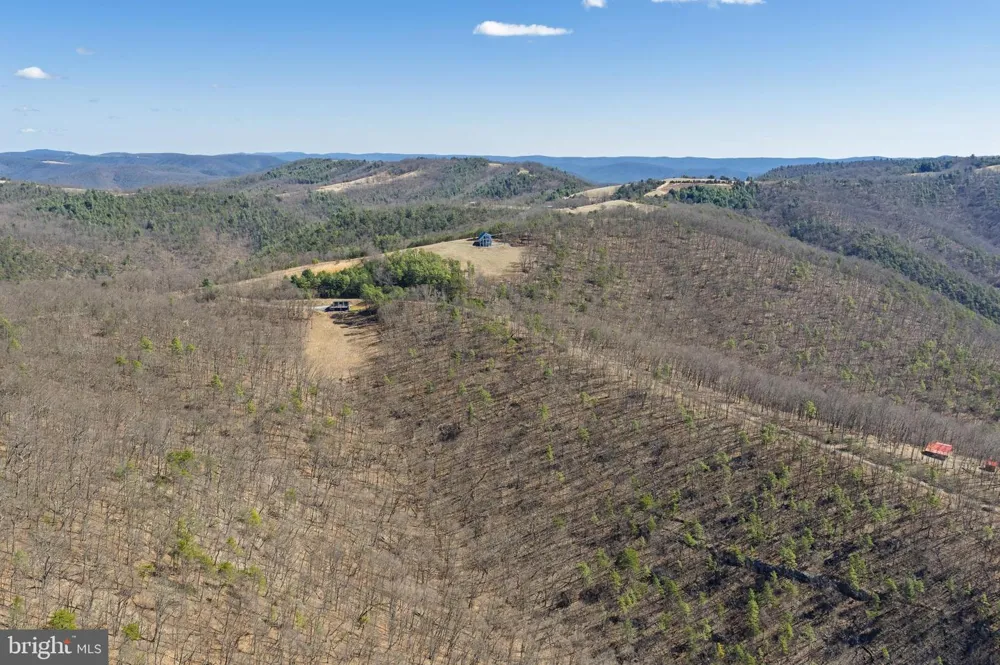 HUNTERS RIDGE TRAIL Moorefield, WV 26836