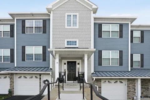 8 Muscoot River Road