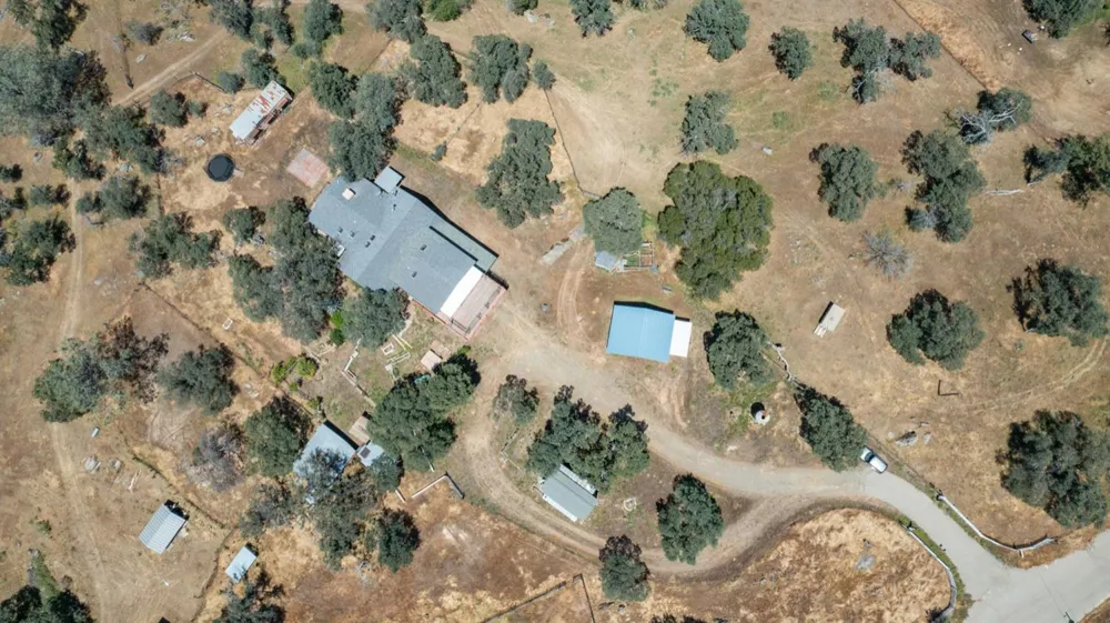 37667 Eagle Drive Raymond, CA 93653