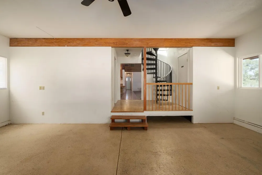 37667 Eagle Drive Raymond, CA 93653