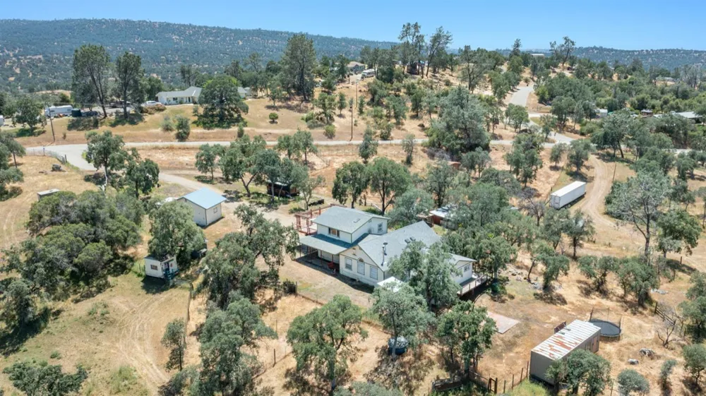 37667 Eagle Drive Raymond, CA 93653