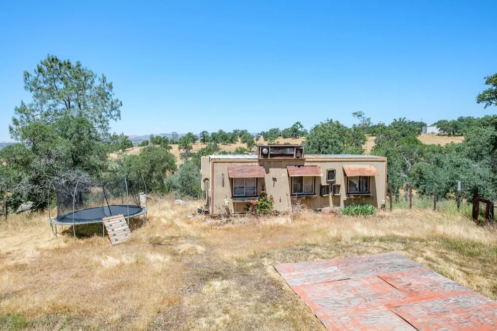 37667 Eagle Drive Raymond, CA 93653