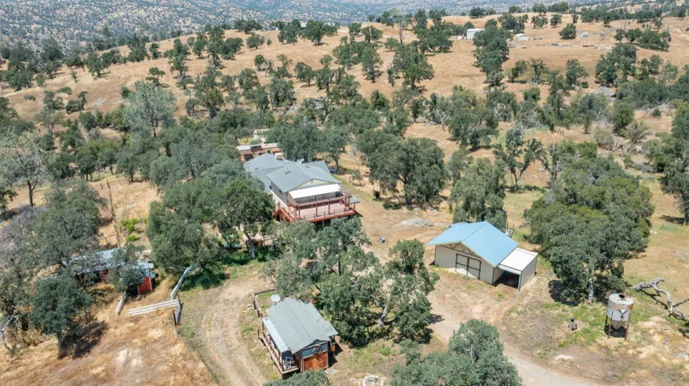 37667 Eagle Drive Raymond, CA 93653