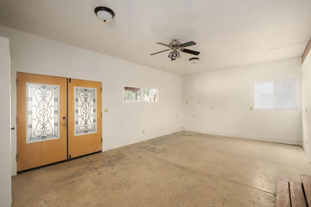 37667 Eagle Drive Raymond, CA 93653
