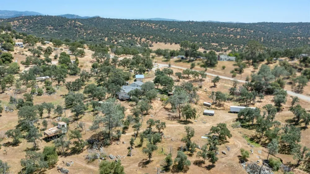 37667 Eagle Drive Raymond, CA 93653