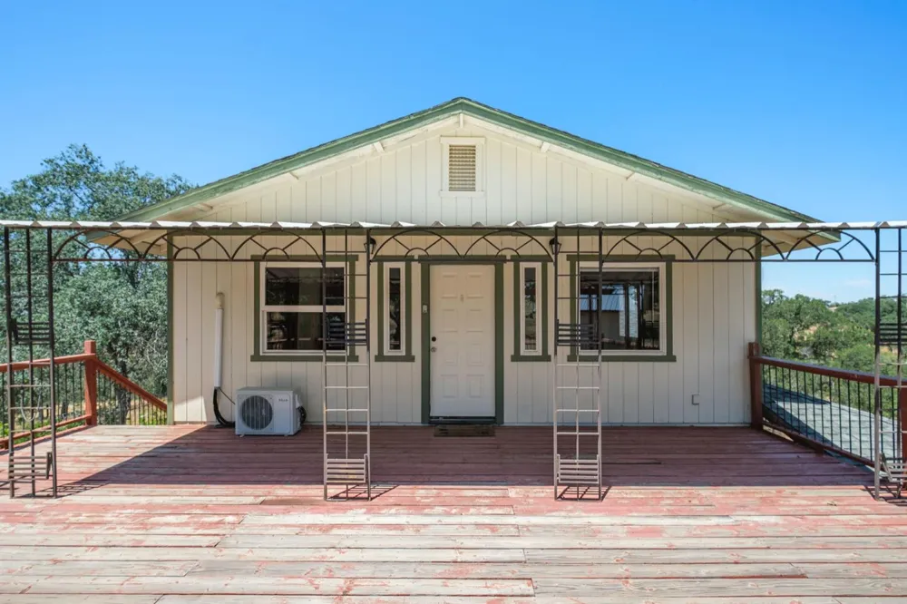 37667 Eagle Drive Raymond, CA 93653
