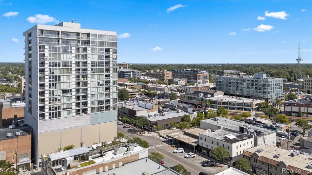 432 S Washington Avenue #1804 Royal Oak City, MI 48067