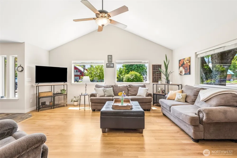 604 Birch Street Leavenworth, WA 98826