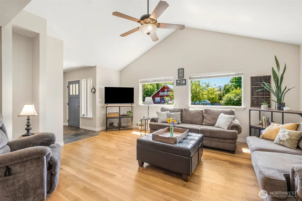 604 Birch Street Leavenworth, WA 98826