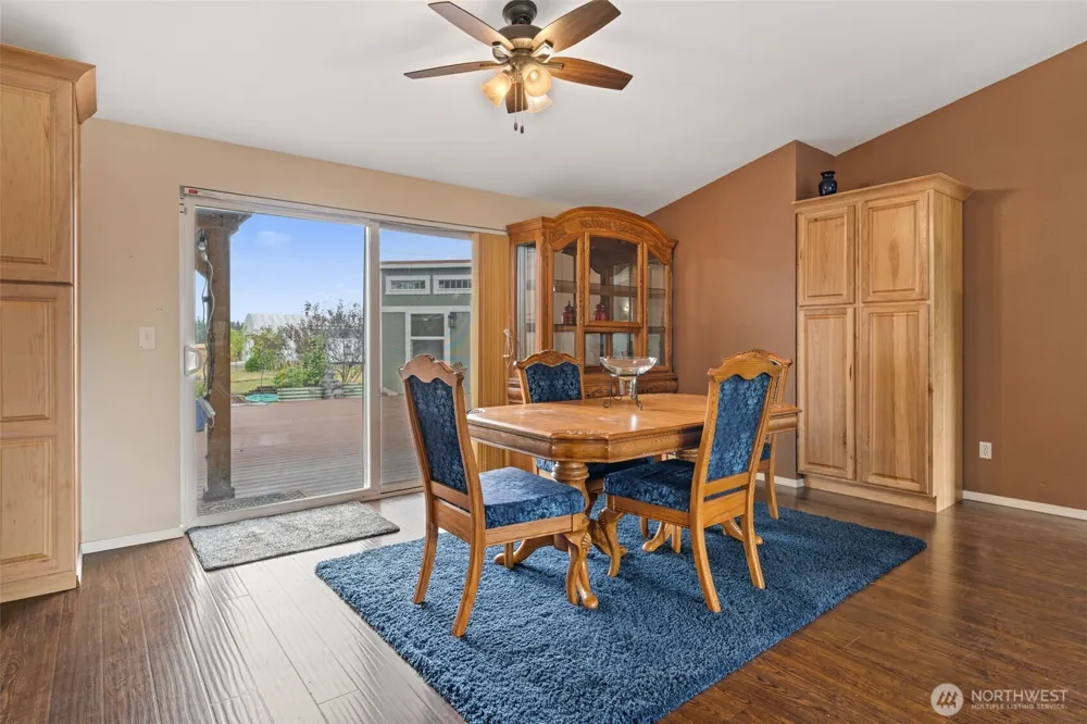 5922 184th Lane SW Rochester, WA 98579