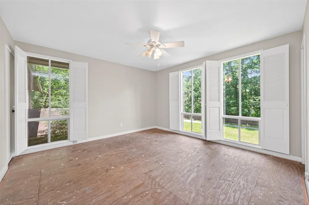 219 Cardinal Drive Liberty, TX 77575