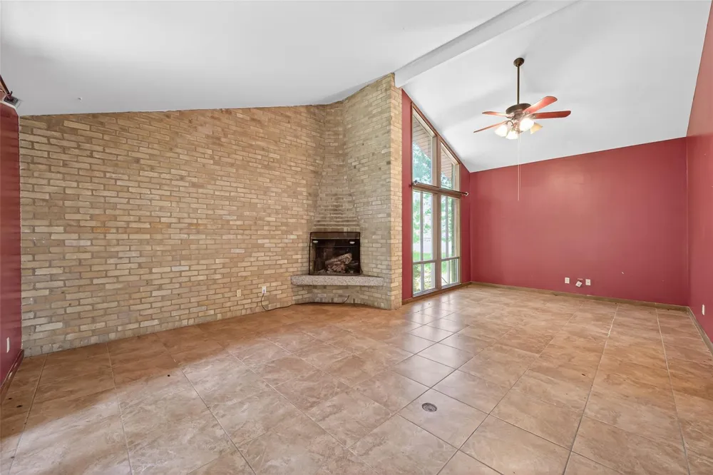 219 Cardinal Drive Liberty, TX 77575