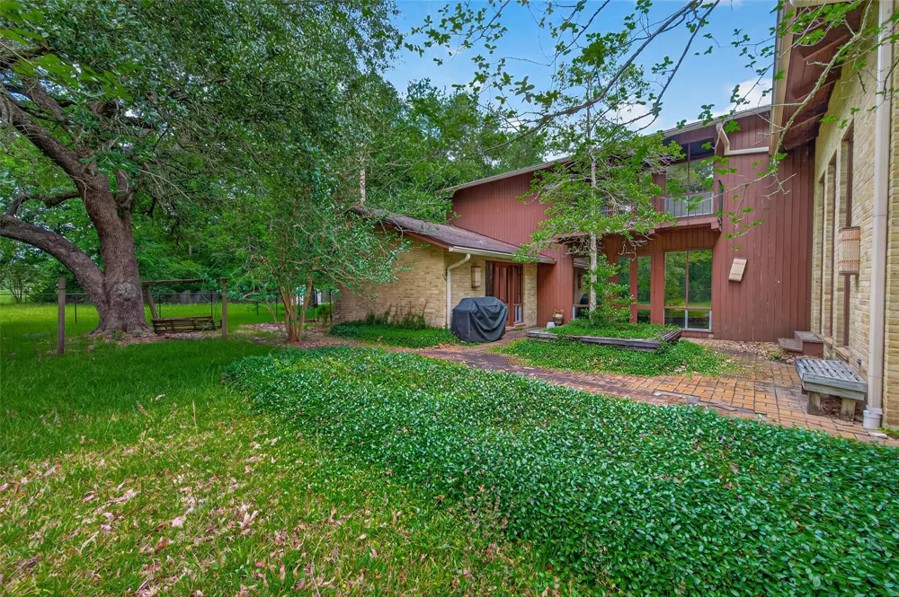 219 Cardinal Drive Liberty, TX 77575
