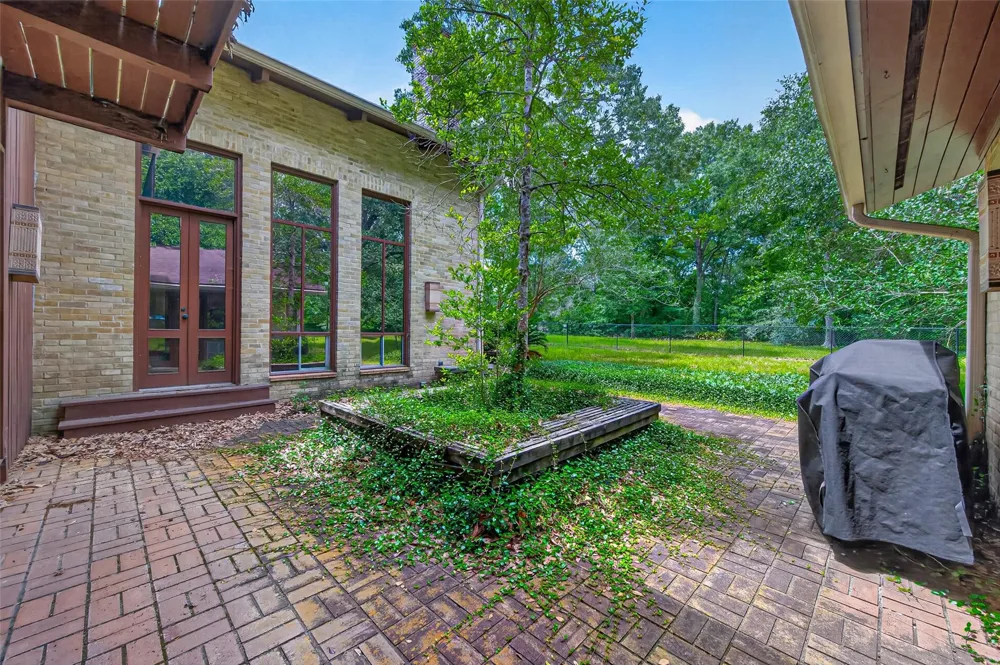 219 Cardinal Drive Liberty, TX 77575