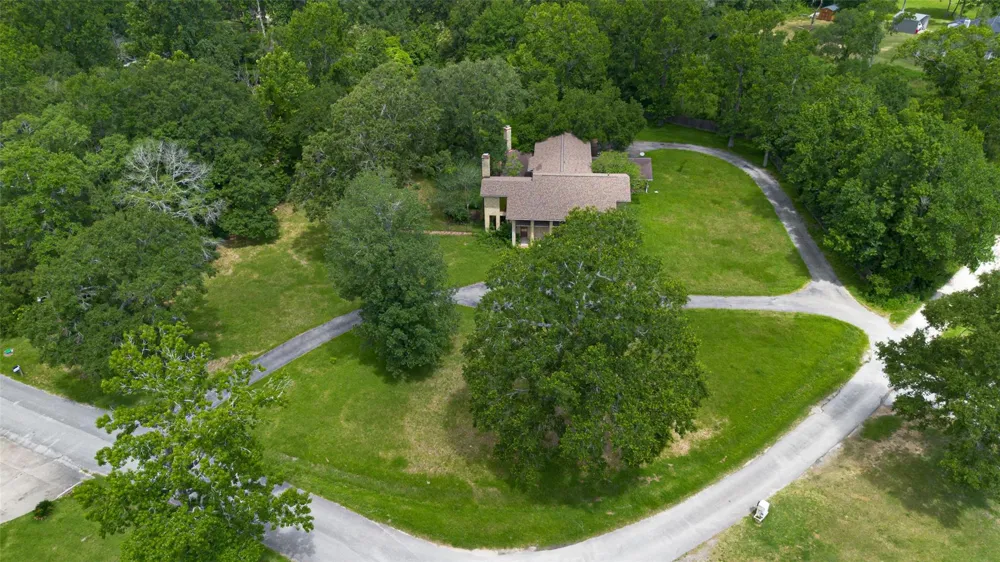 219 Cardinal Drive Liberty, TX 77575