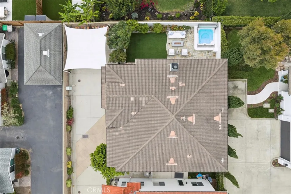 273 Mesa Costa Mesa, CA 92627