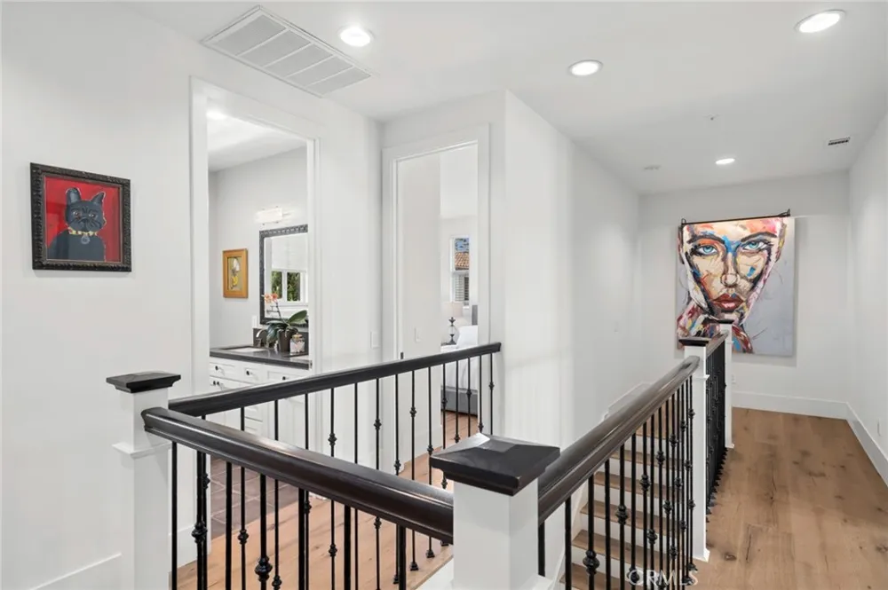 273 Mesa Costa Mesa, CA 92627
