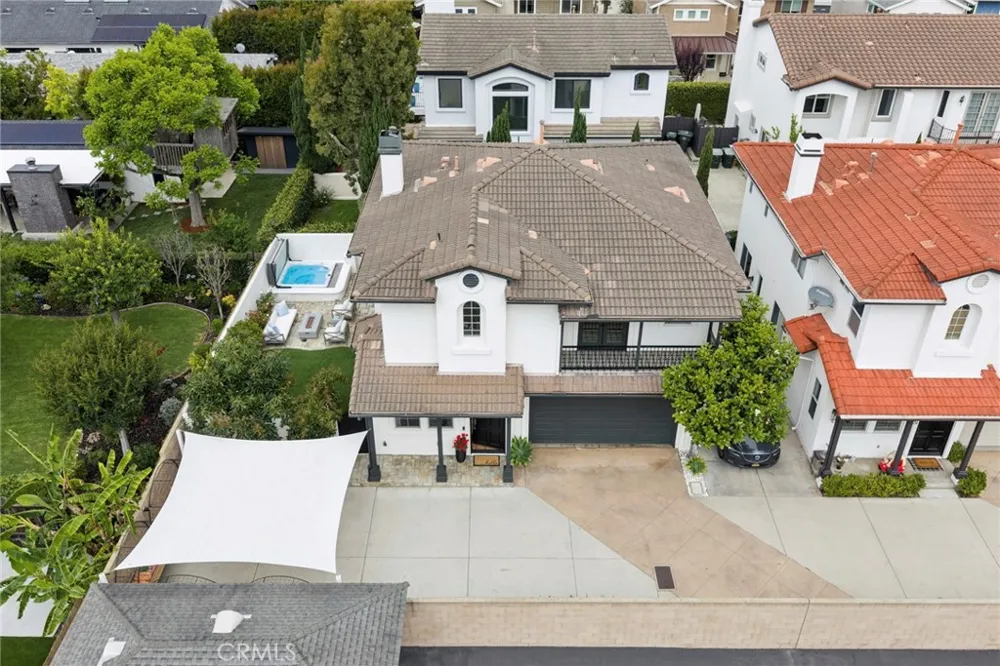 273 Mesa Costa Mesa, CA 92627