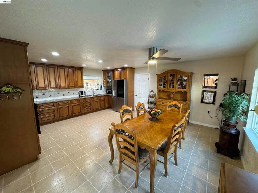 41670 Paseo Padre Parkway Fremont, CA 94539