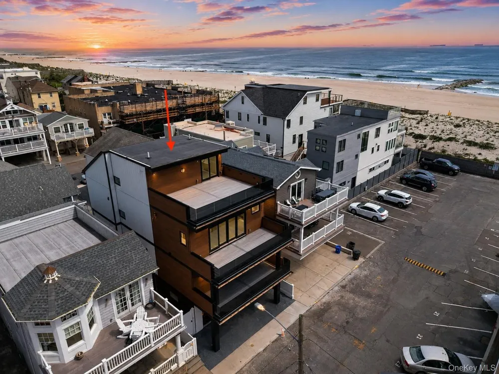 18 New Hampshire Street Long Beach, NY 11561