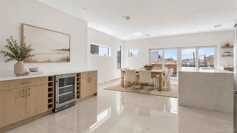 18 New Hampshire Street Long Beach, NY 11561