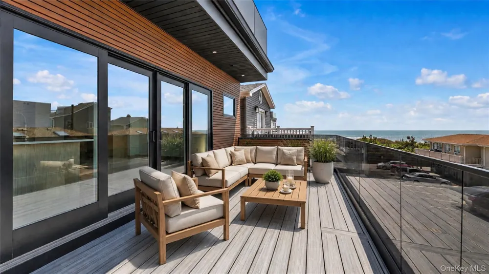 18 New Hampshire Street Long Beach, NY 11561