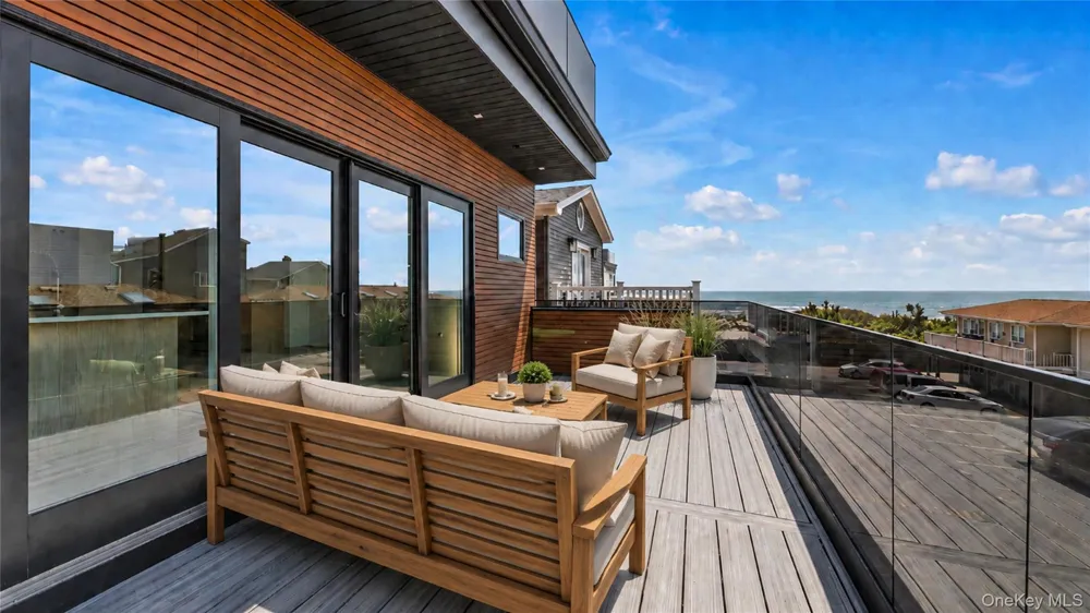 18 New Hampshire Street Long Beach, NY 11561
