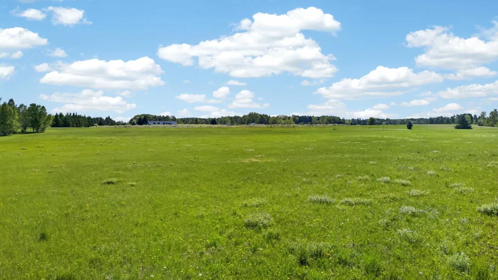 000 Dahl Hinckley, MN 55037