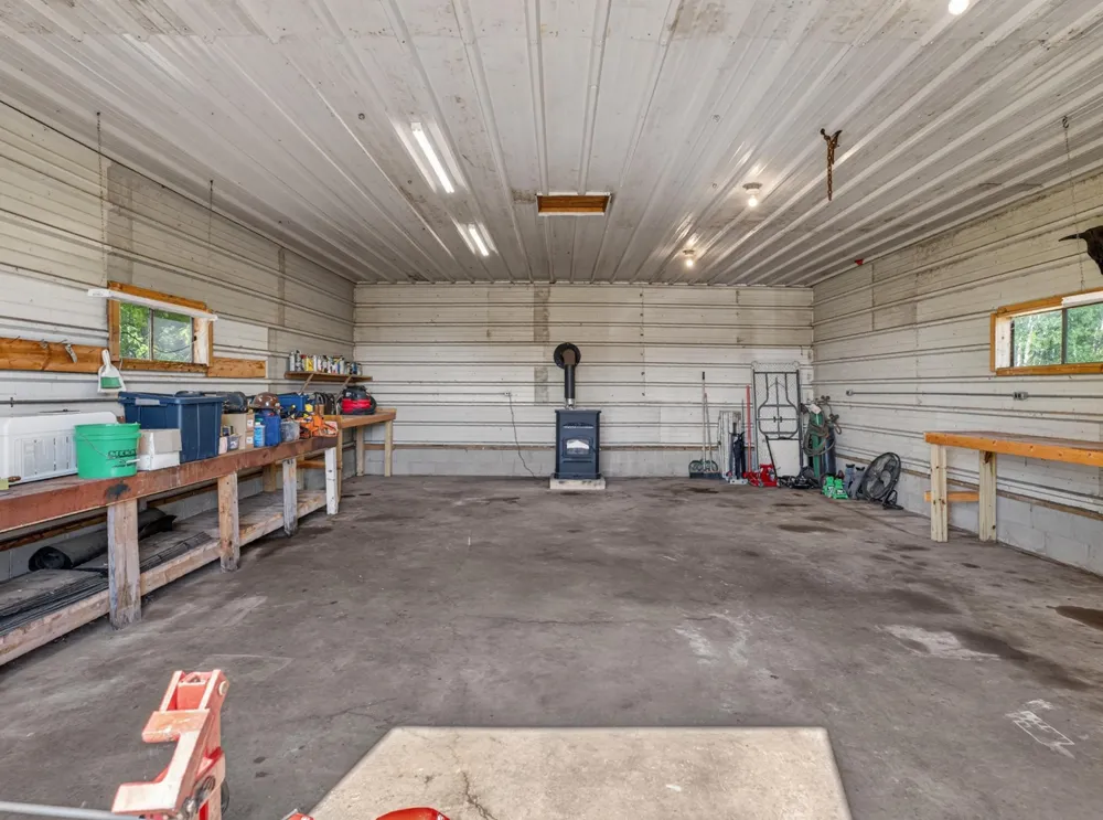 000 Dahl Hinckley, MN 55037