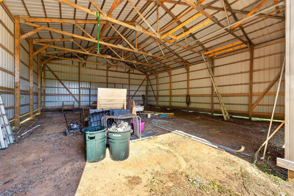 000 Dahl Hinckley, MN 55037