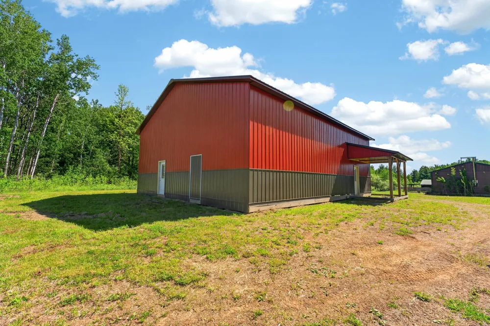 000 Dahl Hinckley, MN 55037
