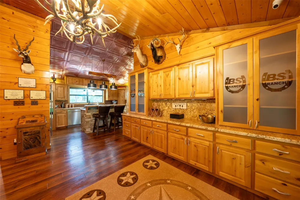 4123 Farm to Market Road 752 S Rusk, TX 75785