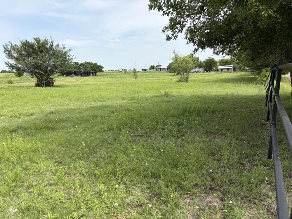 1250 County Road 141 Georgetown, TX 78626