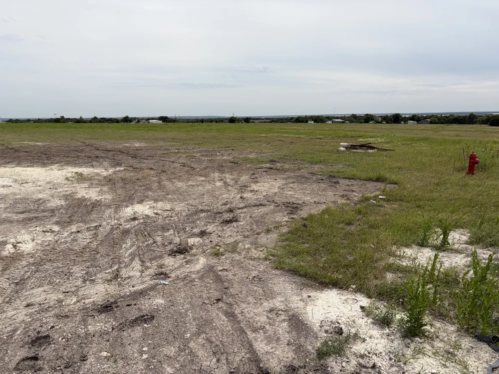 1250 County Road 141 Georgetown, TX 78626