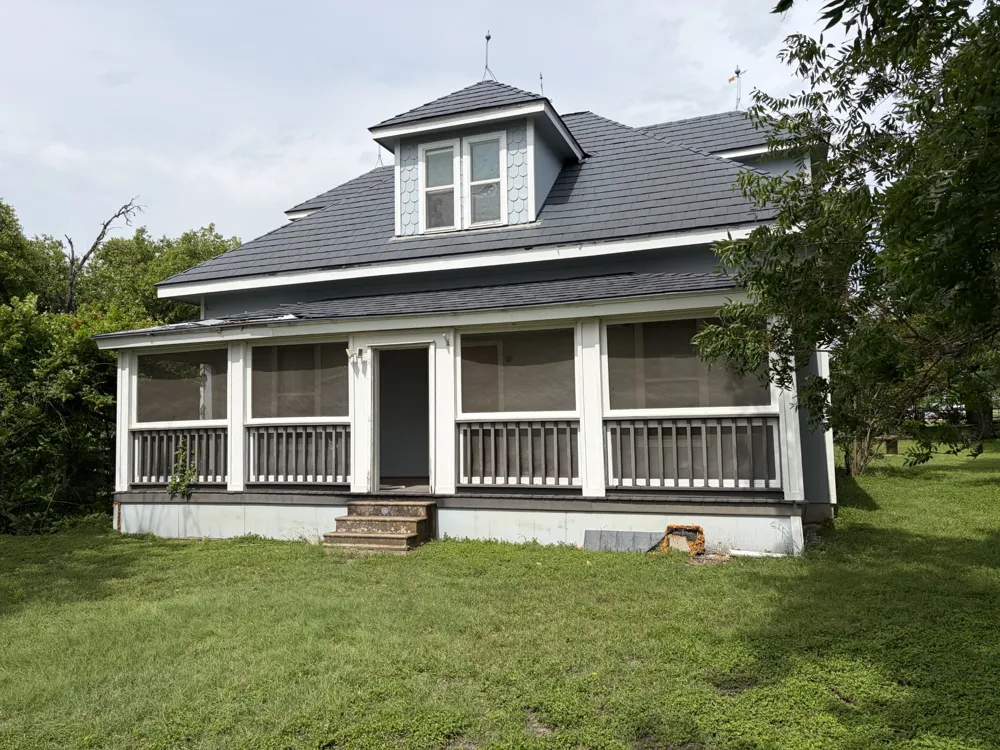 1250 County Road 141 Georgetown, TX 78626