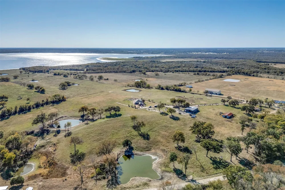 15675 County Road 4024 Kemp, TX 75143