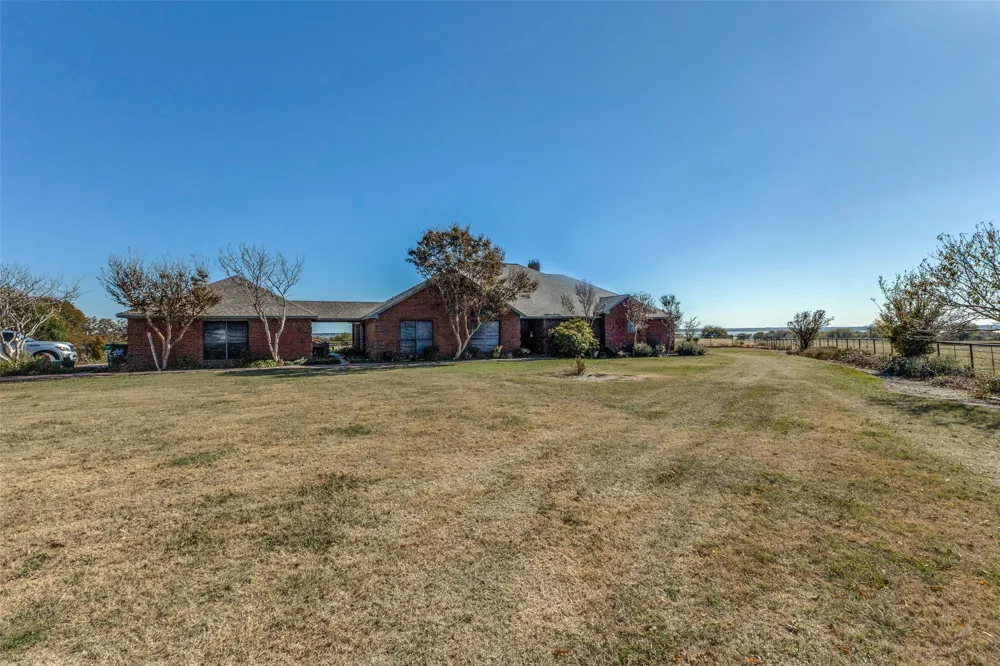 15675 County Road 4024 Kemp, TX 75143