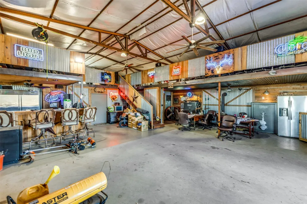 15675 County Road 4024 Kemp, TX 75143