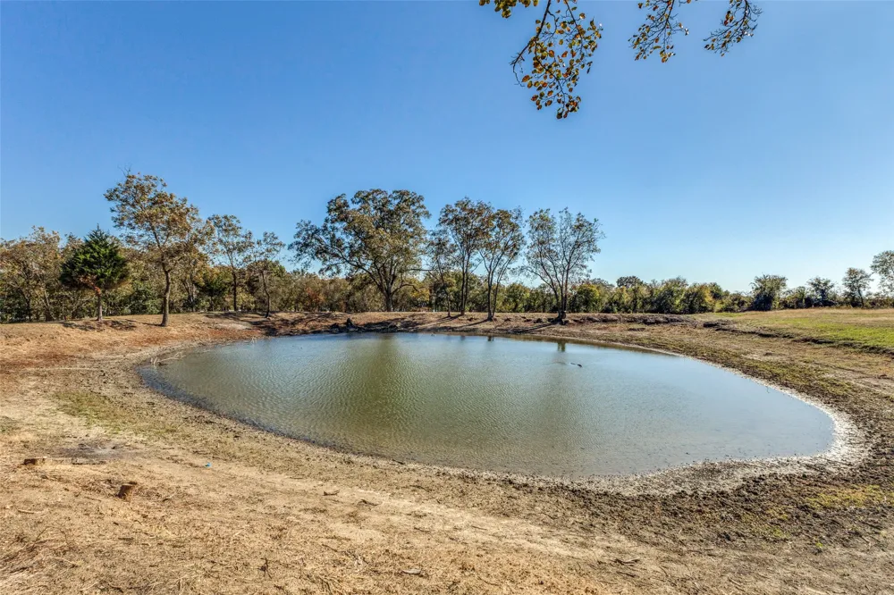 15675 County Road 4024 Kemp, TX 75143