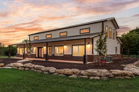11167 Plainview Road